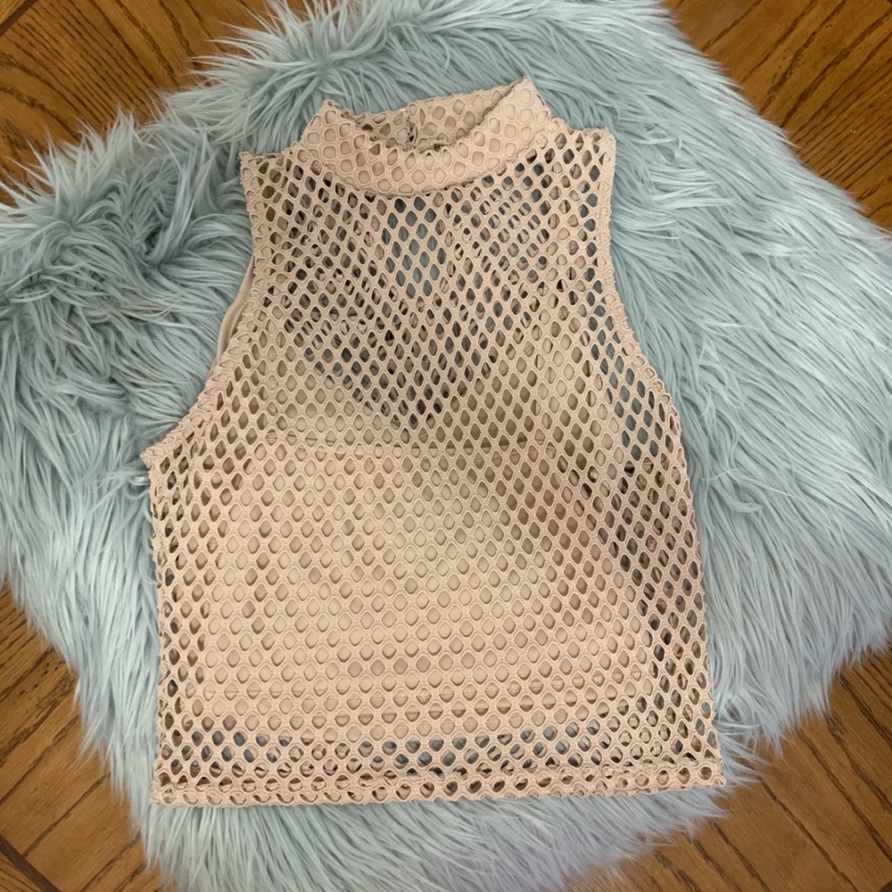 Cut-out Crop Top